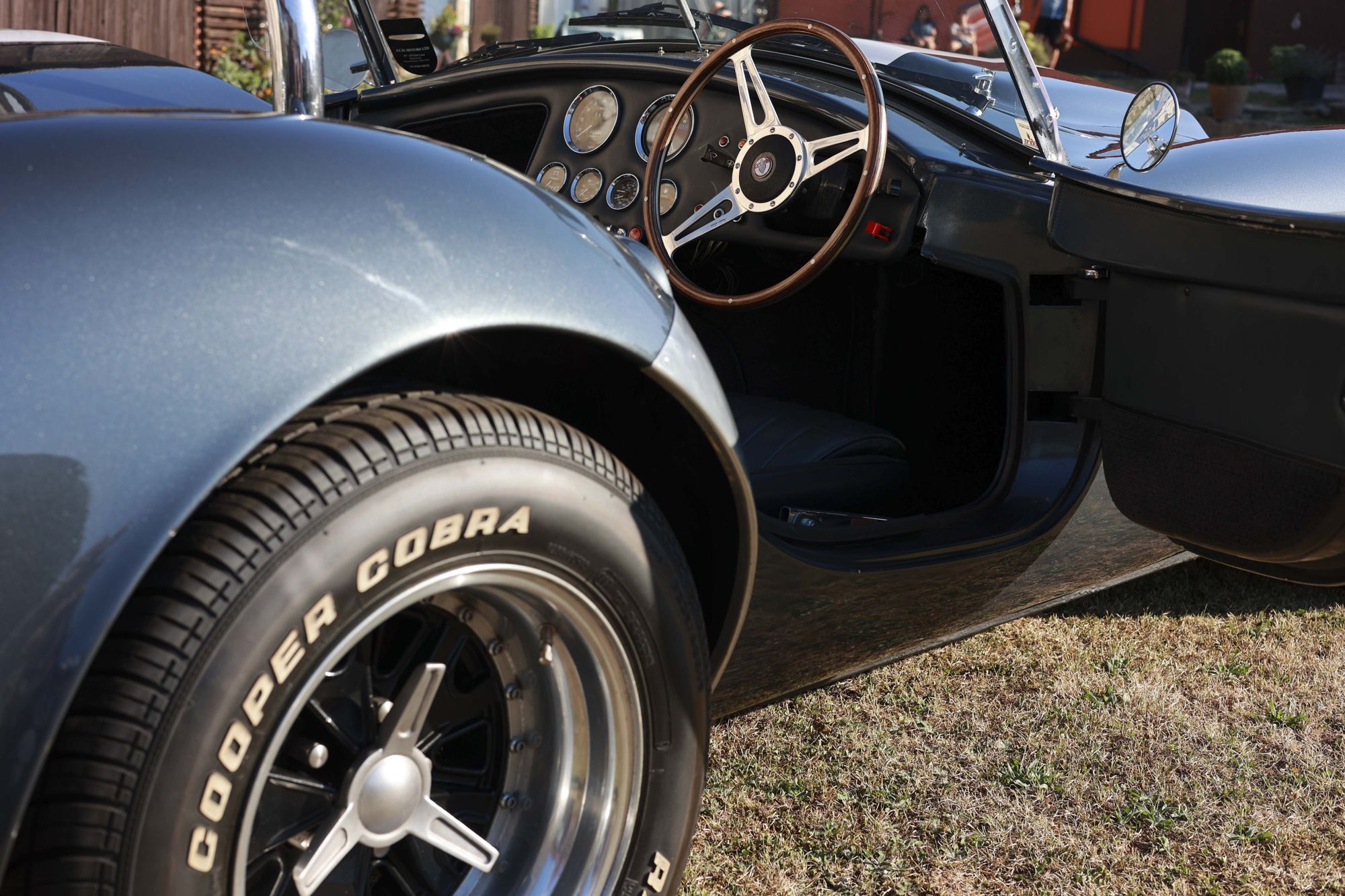Dax Tojeiro Cobra V12 1971 6 kalendar 2023 0011